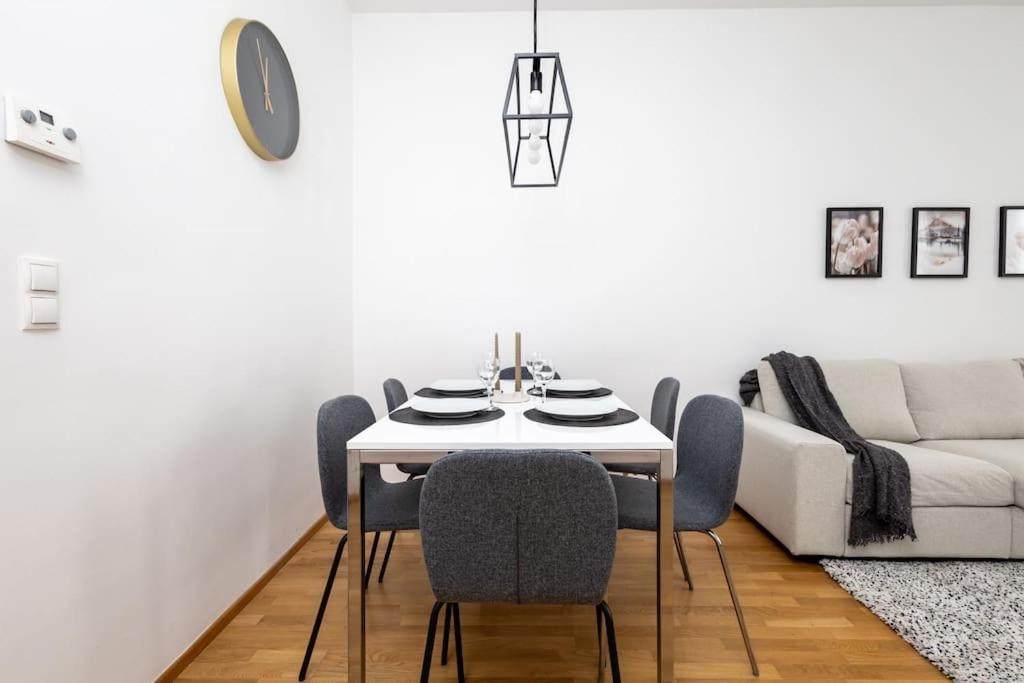 Orestaliving - 2Br On The Danube Canal Wina Bagian luar foto